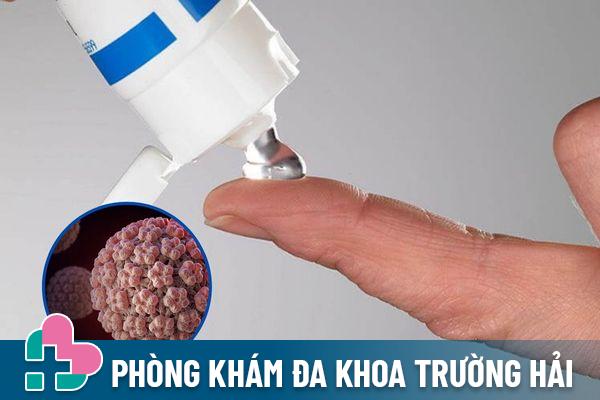 Dùng thuốc điều trị sùi mào gà vùng kín