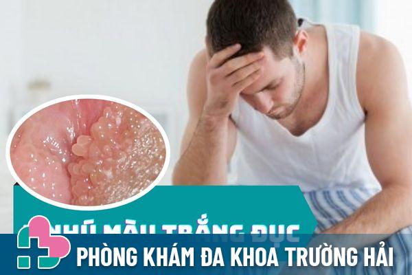 U nhú màu trắng đục cảnh báo bệnh lý gì? Có nguy hiểm không?